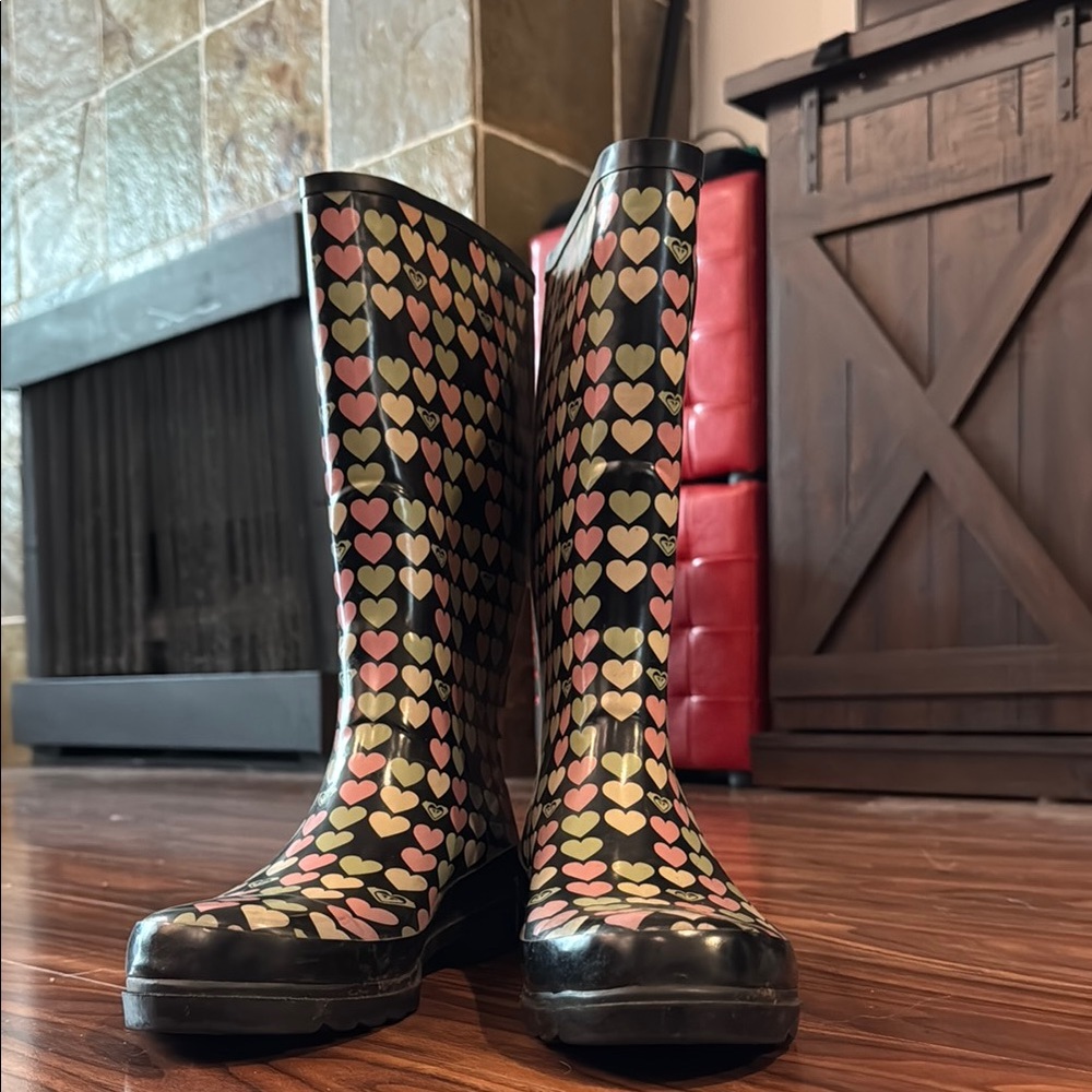 Roxy Heart Pattern Rain Boots - Black and Multicolor